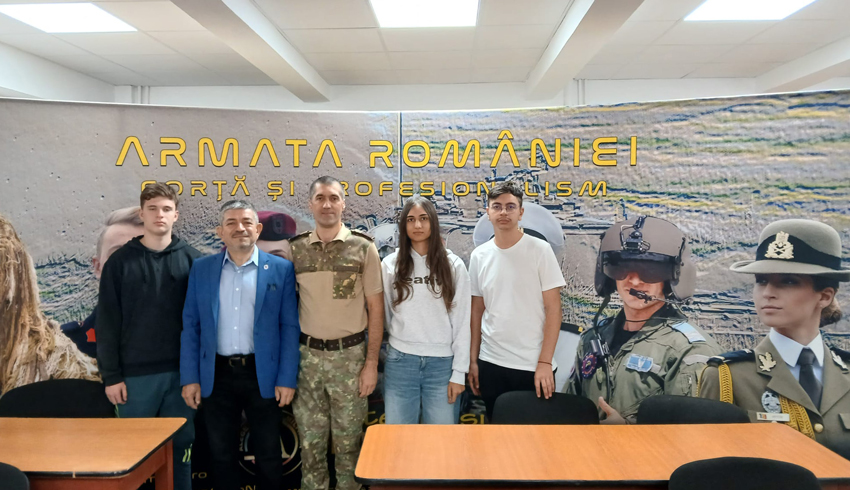 Elevii - OUDI - „Oportunități Universitare pentru Diversitate și Integrare” , în contact direct cu realitățile profesionale ale mediului militar