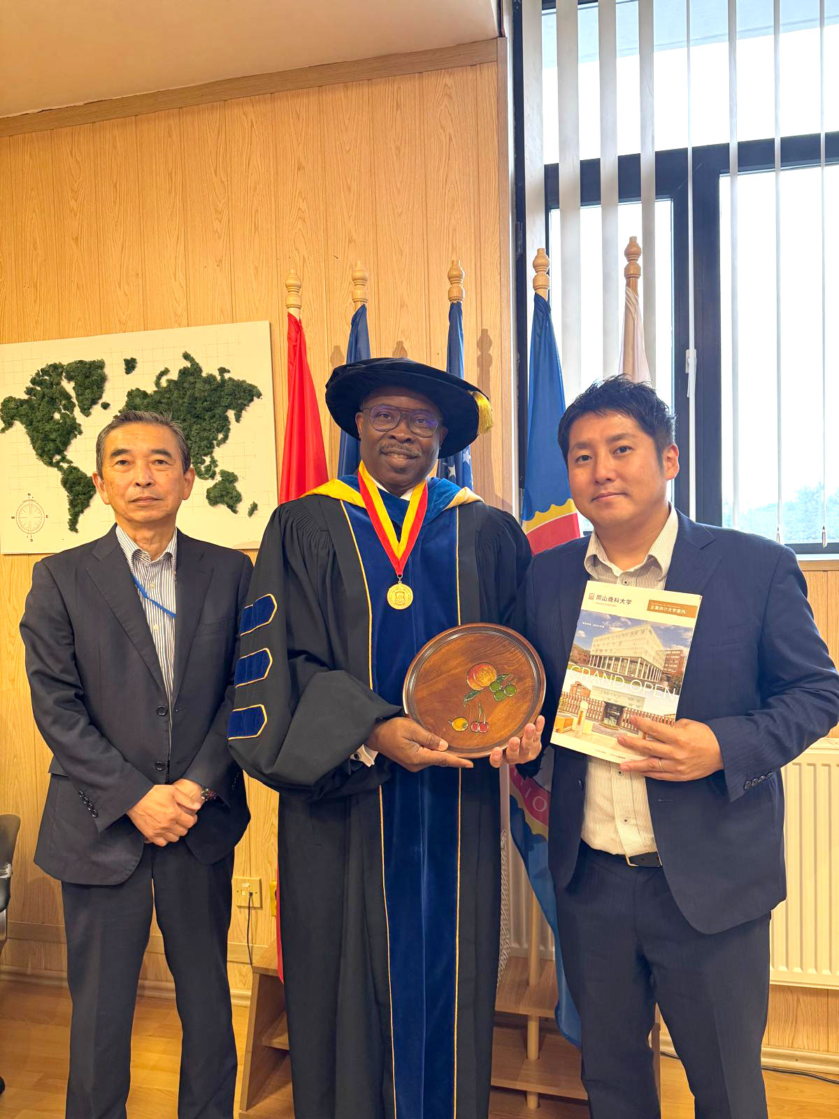 Vizita delegației Universității japoneze Okayama Shoka