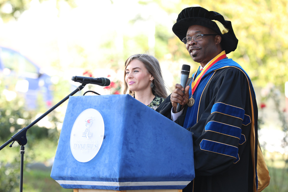 Mesajul Rectorului Universității Danubius, Prof. dr. Steve O. Michael, la Ceremonia pentru Deschiderea Anului Universitar 2022-2023