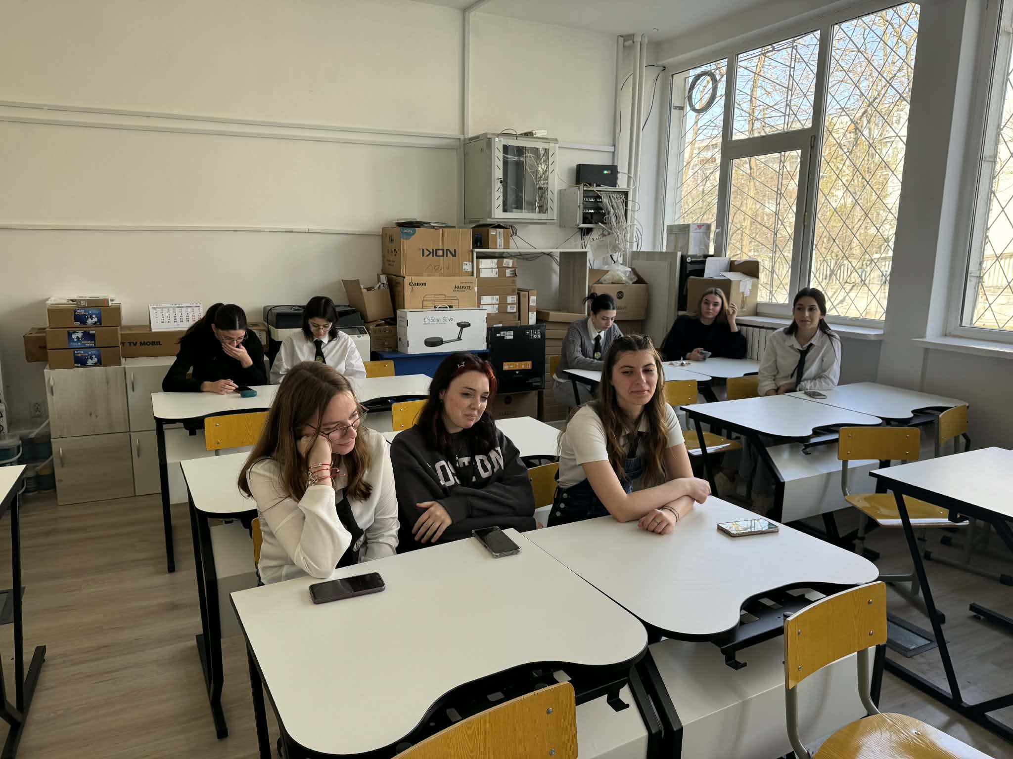 Program remedial la disciplina istorie în cadrul Liceului Teoretic „Emil Racoviță” – proiect EISA - Educație Incluzivă și Succes Academic